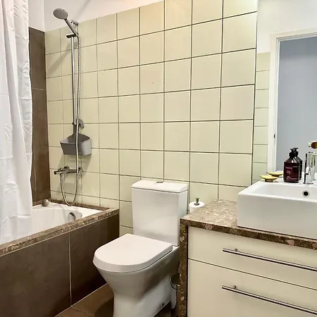 Comfort And Convenience In Villa