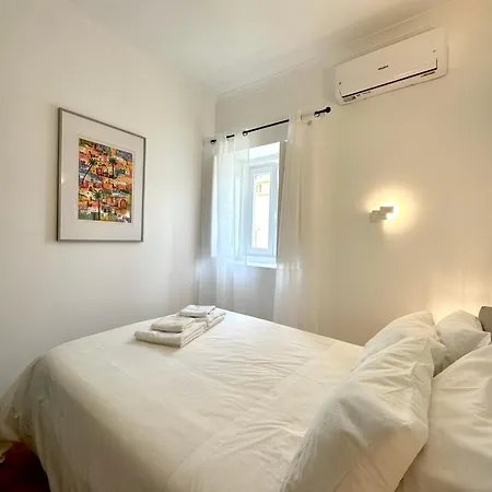 Comfort And Convenience In * Faro