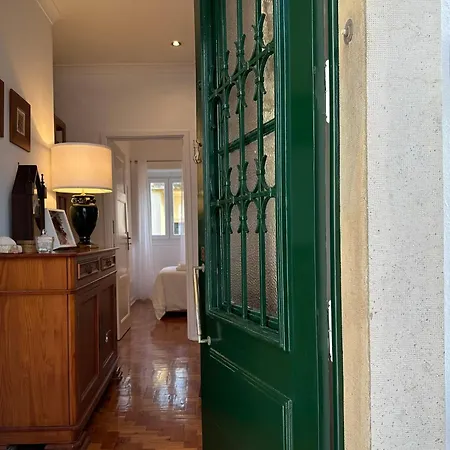 Comfort And Convenience In Villa *